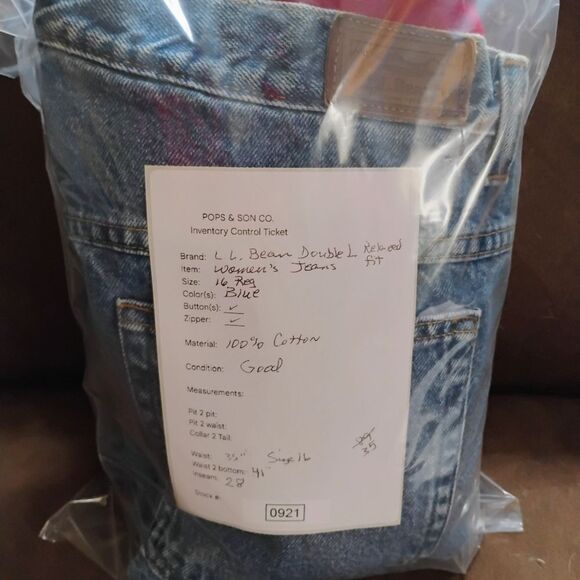 L.L. Bean Double L Relaxed Fit Women's Jeans Size: 16 Reg. (0921) - Picture 6 of 6